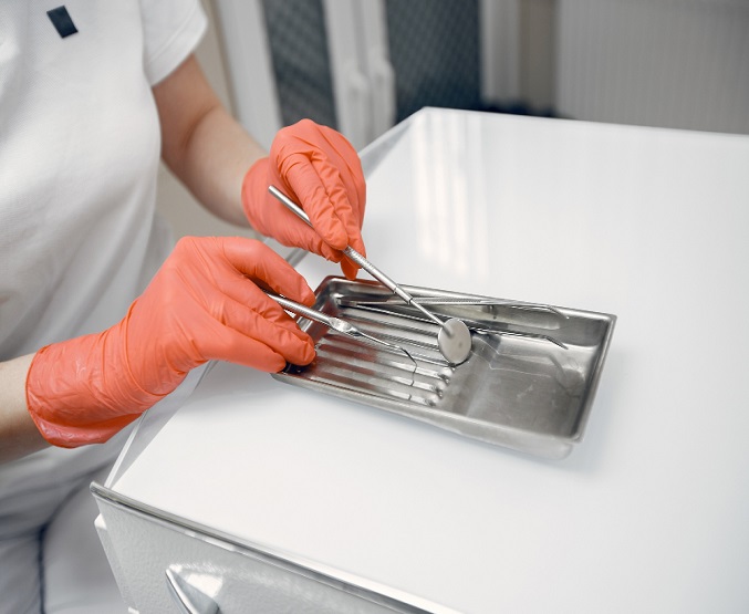 Why Sterilization Trays Are Essential for Infection Control